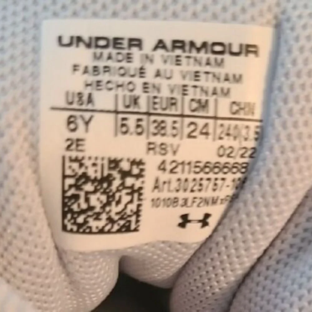 Under Armour UA GGS Assert 9 Girl's Running Shoes Youth Size 6Y 2E Wide New Gray